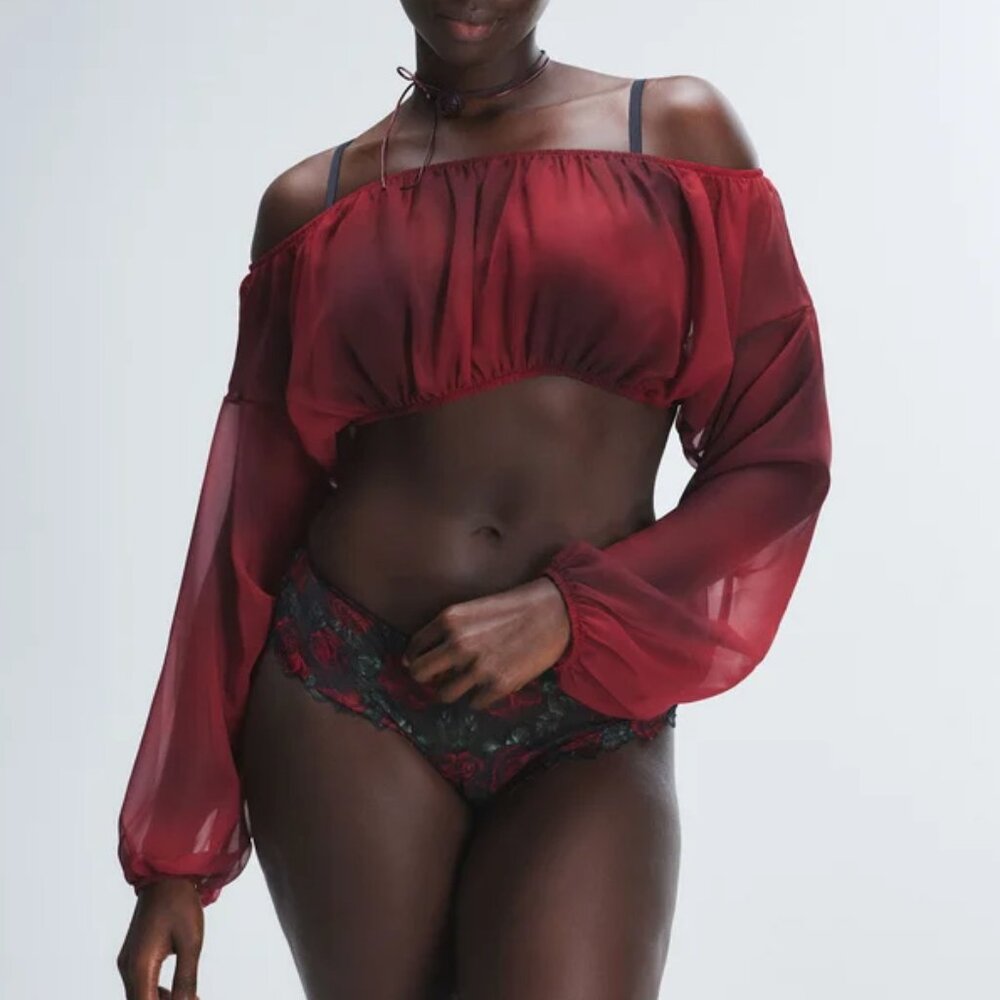❤️ SOLD OUT ONLINE! Savage X Fenty Les Roses Chiffon Crop Top